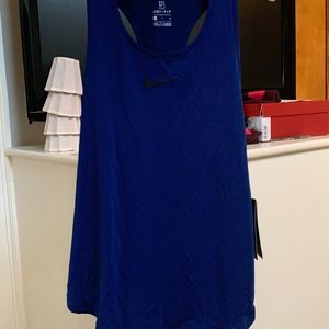 Nike‎ women’s dri fit running top. NWT. Retail 55